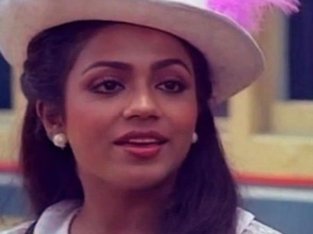 ഷൂട്ടിങ് കാണാന്‍ വന്ന പെണ്‍കുട്ടിയുടെ വസ്ത്രം കടം വാങ്ങിയിട്ട് അഭിനയിച്ച പൂര്‍ണിമ,സംവിധായകന്‍ ഞെട്ടി