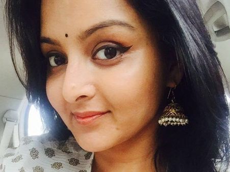 ഒരുപാട് പ്രതീക്ഷയോടെ അതങ്ങ് പൂര്‍ത്തിയാക്കിയെന്ന് മഞ്ജു വാര്യര്‍