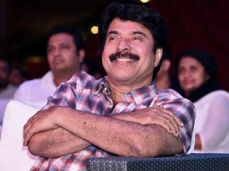 ഇത്തവണയും മമ്മൂട്ടി പറ്റിച്ചു, ദുല്‍ഖര്‍ മമ്മൂട്ടി ചിത്രത്തിനായുള്ള കാത്തിരിപ്പ് നീളും