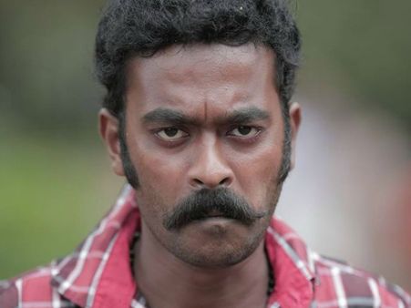 'അങ്കമാലി' താരങ്ങള്‍ക്ക് സുവര്‍ണ കാലം, അപ്പാനി രവി തമിഴിലേക്ക്! അതു ഈ സൂപ്പര്‍ താരത്തിനൊപ്പം...