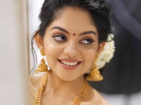 അച്ഛന്റെ അല്ലേ മോള്.. പിന്നെ സൗന്ദര്യം കാണാതിരിക്കുമോ... മമ്മൂട്ടിയുടെ മകള്‍ക്കുണ്ടോ ഈ ഭംഗി?