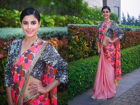 ഇഷ തല്‍വാര്‍ സാരി ഉടുത്ത് വന്നാല്‍ എന്റെ പൊന്നു സാറെ പിന്നെ ചുറ്റുമുള്ളതൊന്നും കാണാന്‍ പറ്റില്ല!