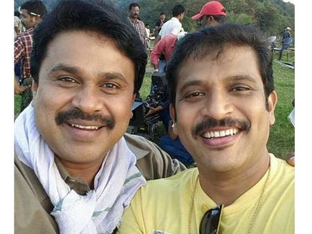 'ദില്‍ ഹേ കി മാന്താ നഹീം...' എന്ന് പറഞ്ഞാല്‍ എന്താണെന്നറിയുമോ? അത് കൂട്ടിക്കല്‍ ജയചന്ദ്രന്‍ പറയും!