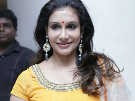 സുഹാസിനിയുടെ ആ സ്വപ്നം യാഥാര്‍ത്ഥ്യമായി.. നന്ദി അറിയിച്ച് ലിസി.. ചിത്രം വൈറലാവുന്നു!