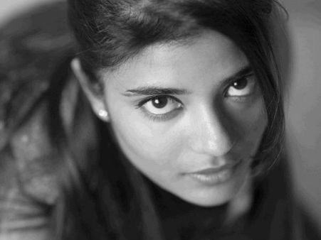 സിനിമ ഹിറ്റായാല്‍ ശരീരം വേണം, ക്രൂര പീഡനം ഒരുപാട് അനുഭവിച്ചു എന്ന് നിവിന്റെയും ദുല്‍ഖറിന്റെയും നായിക