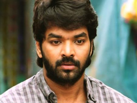 നടന്‍ ജയ്‌ക്കെതിരെ അറസ്റ്റ് വാറന്‍ഡ്, നടന്‍ ചെയ്ത കുറ്റം?