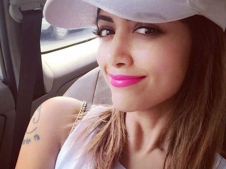 മംമ്ത മോഹന്‍ദാസിനും ജയറാമിനെ വേണ്ട, സലിം കുമാര്‍ ചിത്രത്തില്‍ ഇനി നായിക ആര്?