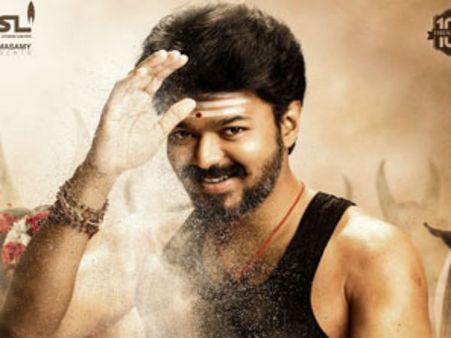ഇനി മുഖ്യന്‍ തന്നെ ശരണം! മേര്‍സല്‍ റിലീസ്, വിജയ് മുഖ്യമന്ത്രിയെ കണ്ടു...