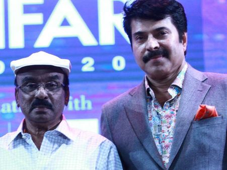 അതൊന്ന് മമ്മൂട്ടിയെ കടിച്ചാല്‍ തീരുമായിരുന്നു എല്ലാം,മമ്മൂട്ടിയുടെ സാഹസത്തെ കുറിച്ച് ഐവി ശശി പറഞ്ഞത്