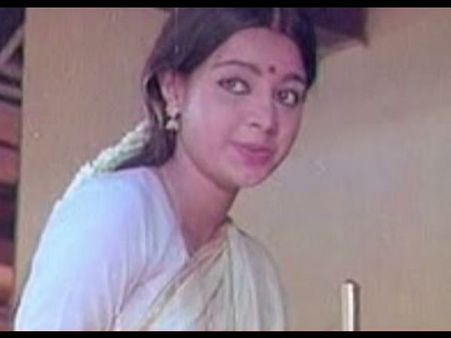 അന്ന് മോഹന്‍ലാലിന്റെ നായിക, ഇന്ന് ആ ബോളിവുഡ് നായിക എവിടെയാണെന്നും എന്താണെന്നും അറിയാമോ?