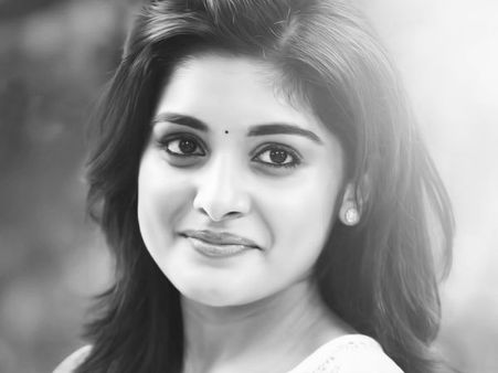 അനുപമ തെലുങ്ക് പറഞ്ഞാല്‍ മാത്രമേ നിങ്ങള്‍ കേള്‍ക്കൂ, പച്ച വെള്ളം പോലെ തെലുങ്ക് പറഞ്ഞ് നിവേദയും