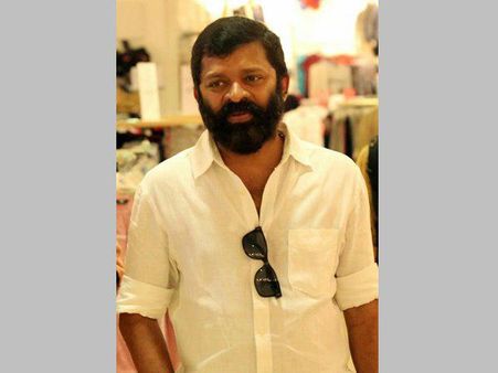 പൂജ ബംബര്‍ അടിച്ചത് ദിലീപിനോ അരുണ്‍ ഗോപിക്കോ അല്ല, അത് സച്ചിക്കാണ്... എങ്ങനെയെന്നോ?