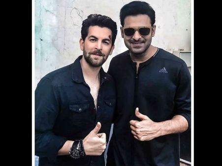 ഡ്യൂപ്പിനെ കൊണ്ട് അഭിനയിക്കാന്‍ സമ്മതിക്കാതെ ബാഹുബലിയുടെ കടുംപിടുത്തം! ആശങ്കയിലായത് സംവിധായകന്‍!!