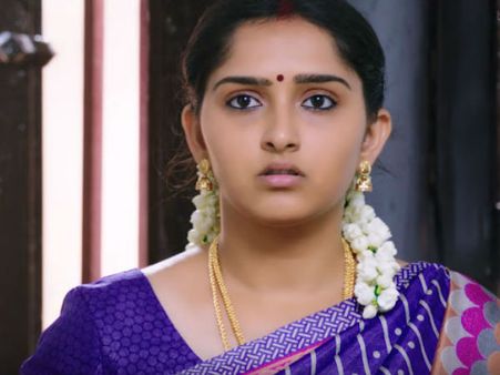 തടിച്ചുരുണ്ട് അമ്മച്ചിയായി സനുഷയുടെ പുതിയ രൂപം, കുട്ടിക്കളി മാറേണ്ട സമയമായി!!