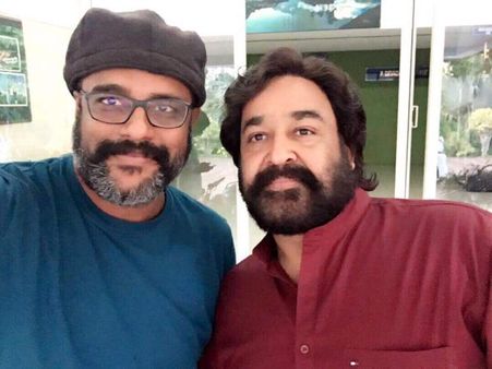 മോഹന്‍ലാലിന്‍റെ കണ്ണിലെ ആ ഭാവമാണ് പ്രചോദനമായത്.. അഭിനയിക്കാന്‍ പറ്റുമെന്ന് തോന്നി!