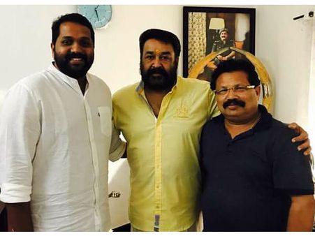 അരുണ്‍ ഗോപിക്കൊപ്പം 'പുലിമുരുകലീല'ക്കൊരുങ്ങി മോഹന്‍ലാല്‍! ഭദ്രന്റെ കാത്തരിപ്പ് നീളുമോ?