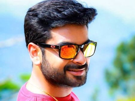 ആദില്‍ ഇബ്രാഹിം ഇനി തമിഴ് പെണ്‍കുട്ടികളുടെ കൂടി മനം കവരും! തമിഴിലേക്ക് അരങ്ങേറ്റം നടത്തി താരം!