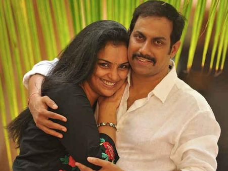ശ്വേത മേനോന്റെ രണ്ടാം വിവാഹവും വേര്‍പിരിയലിന്റെ വക്കില്‍; നടി പ്രതികരിയ്ക്കുന്നു