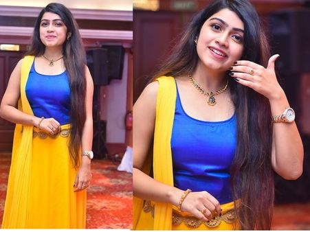 ആയിഷയ്ക്ക് ശേഷം മലയാളികളുടെ മൊഞ്ചുള്ള ഉമ്മച്ചിക്കുട്ടി ഉമ്മുക്കുല്‍സു തന്നെ! മാനസയുടെ ചിത്രങ്ങള്‍!!