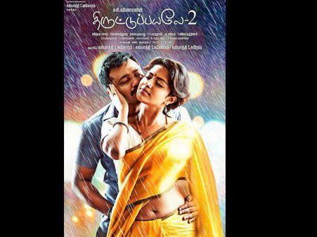 പൊക്കിള്‍ മാത്രമല്ല,കൂടുതല്‍ ഉള്ളോട്ട് ചെന്ന് എല്ലാം കാണിക്കാം, അമലയെ അശ്ലീലമായി കളിയാക്കി എഡിറ്റര്‍