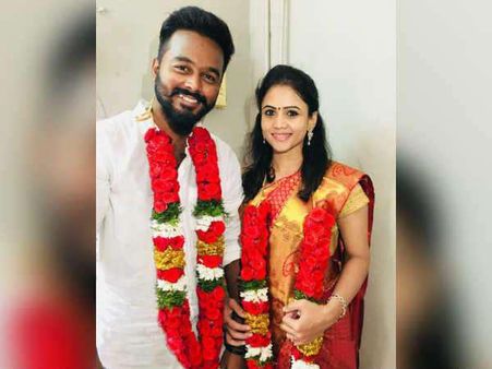 'അച്ഛനെ പറഞ്ഞ് ബോധ്യപ്പെടുത്താന്‍ കഴിഞ്ഞില്ല, ഞങ്ങള്‍ വിവാഹം രജിസ്റ്റര്‍ ചെയ്തു'