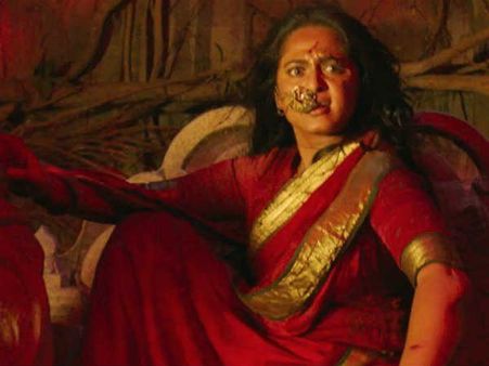 ബാഗമതിയ്ക്ക് ബാഹുബലി 2 മായി ബന്ധം? തെന്നിന്ത്യന്‍ താര സുന്ദരി തുറന്നു പറയുന്നു...