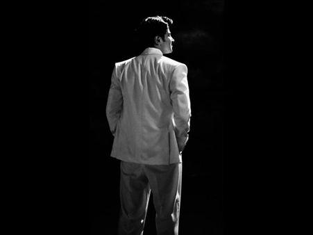 ഇനി വരാനിരിക്കുന്നത് കുഞ്ഞിക്കയുടെ മാസ്; ശിവാജി ഗണേശനായി ദുല്‍ഖറിന്റെ വേഷപകര്‍ച്ച കിടിലന്‍!