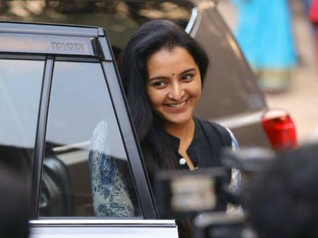 മമ്മൂട്ടിയുടെ അസുഖം മഞ്ജു വാര്യര്‍ക്കും ബാധിച്ചു; ഈ ചിത്രങ്ങള്‍ അതിന് തെളിവാണ്!!