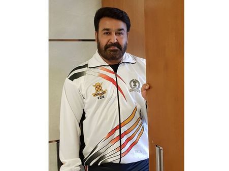 ഏട്ടന്റെ ആരാധകര്‍ക്ക് ഇതില്‍ കൂടുതല്‍ എന്ത് വേണം! ഇതാണ് പഴയ ലാലേട്ടന്‍, ആരും അങ്ങനെ പറയും!!