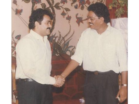 മലയാള സിനിമയിലെ ഏറ്റവും വലിയ കൂട്ടുകെട്ട്! പ്രിയദര്‍ശന് മോഹന്‍ലാലിന്റെ പിറന്നാള്‍ ആശംസ ഇങ്ങനെ..