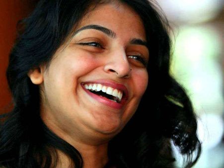 സ്ത്രീവിരുദ്ധതയാണ് ഇവിടെ ആഘോഷിക്കപ്പെടുന്നത്, എല്ലാവര്‍ക്കും അത് മതിയെന്ന് മൈഥിലി