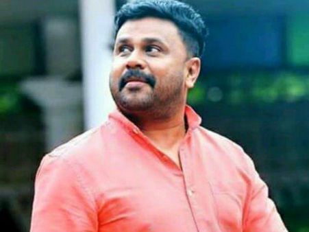ദിലീപിനൊപ്പം അഭിനയിക്കരുതെന്ന് സിദ്ധാര്‍ത്ഥിനെ വിലക്കി, പിന്നെ സംഭവിച്ചതോ,ദിലീപിന്‍റെ പോസ്റ്റ് കാണൂ!