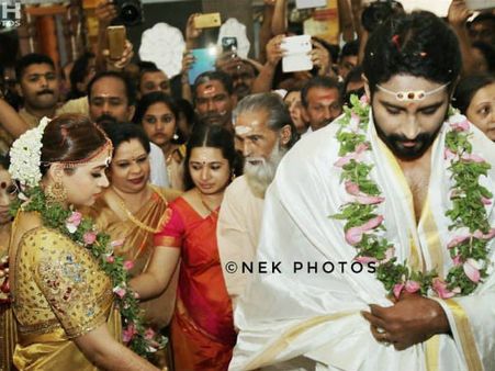 ഭാവനയ്ക്ക് കൂട്ടായി നവീന്‍, താരസുന്ദരിയുടെ വിവാഹ വിശേഷങ്ങളും ചിത്രങ്ങളും കാണൂ!