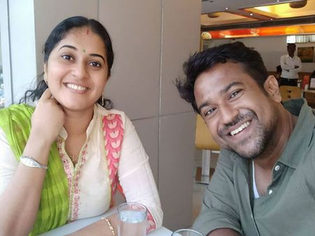 ആട് തോമയും തുളസിയും 23 വര്‍ഷങ്ങള്‍ക്ക് ശേഷം കണ്ടപ്പോള്‍, എവിടെയാണ് തുളസി?