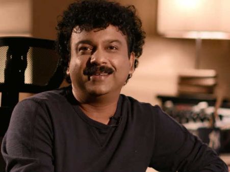 ''ഇപ്പോൾ അമ്മ പിന്നെ അമ്മായിയമ്മ'' സുജാതയ്ക്ക് നോസ്കട്ട് കൊടുത്ത് ദീപക് ദേവ്; വീഡിയോ കാണാം