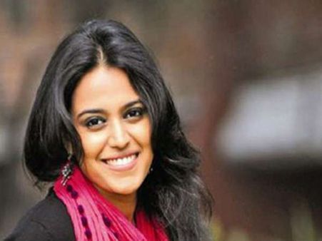 ആകെ 2440 വാക്കുകൾ, എല്ലാവരും കണ്ടത് ആ ഒറ്റ വാക്ക് മാത്രം! വിമര്‍ശകർക്ക് മറുപടിയുമായി സ്വര