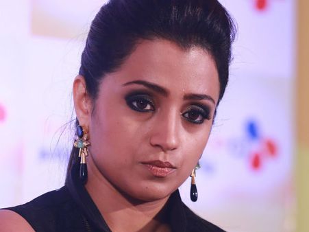 തൃഷ ഇല്ല എന്ന് പറഞ്ഞാല്‍ ഇല്ല, പിന്നെ അതിന്റെ പേരില്‍ സംസാരം വേണ്ട!!!