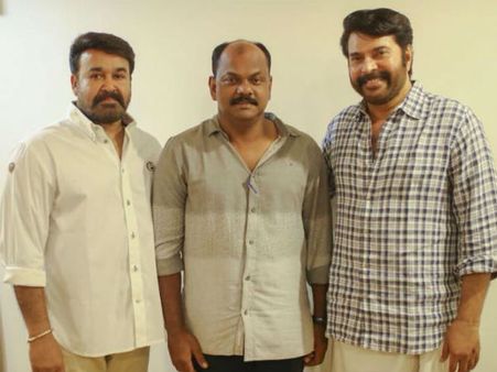 മമ്മൂട്ടിയും മോഹന്‍ലാലും അടുത്തടുത്ത മുറികളില്‍, ലേറ്റസ്റ്റ് ചിത്രം വൈറല്‍, കാണൂ!