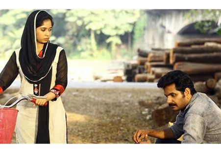 തീയെറ്ററുകളില്‍ സ്വീകാര്യത അസഭ്യം ചൊരിയുന്ന ന്യൂജെന്‍ സിനിമകള്‍ക്ക്: സംവിധായകന്‍ വിനീഷ്