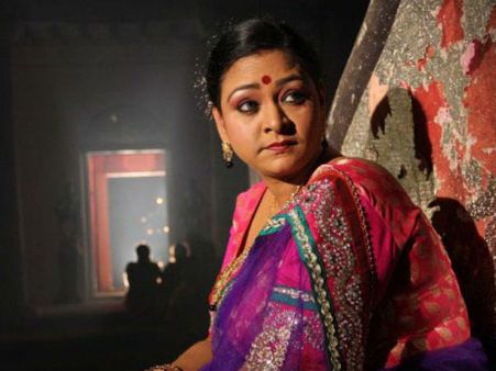 ഷക്കീല വീണ്ടും സിനിമയിലേയ്ക്ക് തിരിച്ചു വരുന്നു, ചിത്രത്തിന്റെ ഫസ്റ്റ് ലുക്ക് പോസ്റ്റർ പുറത്ത്