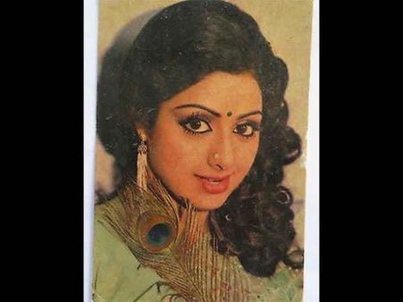 കണ്ണീരോടെ അല്ലാതെ ഈ ചിത്രങ്ങള്‍ കാണാന്‍ കഴിയില്ല, ആരും വീണുപോവുന്ന ശ്രീദേവിയുടെ സൗന്ദര്യം!!