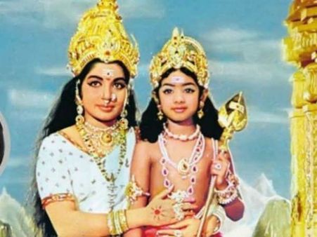 അമ്മയുടെ പിറന്നാൾ ദിനത്തിൽ മകളെ മരണം കൊണ്ടു പോയി! ഫെബ്രുവരിയുടെ വേദനയായി താരറാണിമാർ