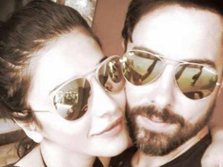 മൈക്കിളിന്റെ പിറന്നാളിന് ശ്രുതിയുടെ സർപ്രൈസ്! ശ്രുതിയുടെ സമ്മാനം വൈറലാകുന്നു, ചിത്രം കാണാം