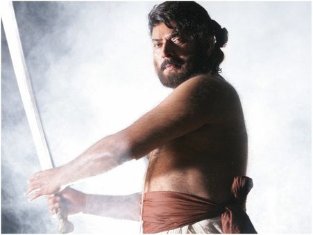ചരിത്ര പുരുഷന്മാരുടെ വേഷം അത് മമ്മൂക്കയ്ക്ക് ഉള്ളതാണ്..! മാമാങ്കം ഹിറ്റായിരിക്കും, കാരണം ഇതാണ്...