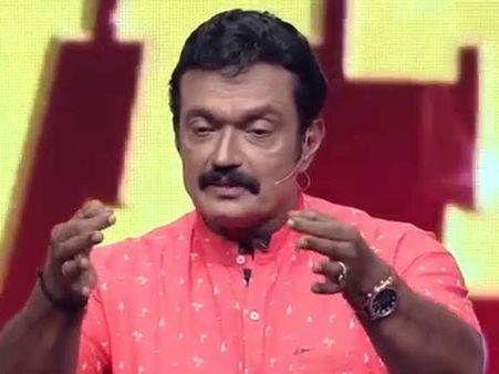 സുരേഷ് ഗോപിയുടെ ഇടി കാരണം 15 സ്റ്റിച്ച് ഇടേണ്ടി വന്നു, ഭീമന്‍ രഘുവിന്‍റെ തുറന്നുപറച്ചില്‍!