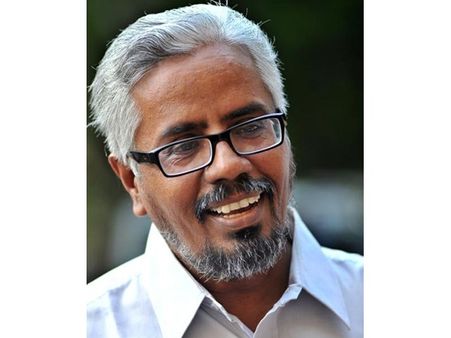 ആവിഷ്കാര സ്വാതന്ത്യം കലയ്ക്ക് മാത്രമല്ല; ഓരോ വ്യക്തികള്‍ക്കും അവകാശപ്പെട്ടതാണ്; സിഎസ് വെങ്കിടേശ്വരൻ