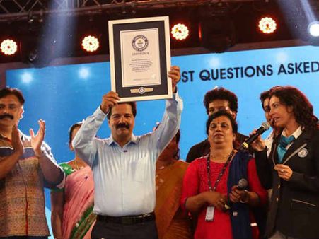 ആറു മണിക്കൂർ 675 ചോദ്യങ്ങൾ! ബിബിസി അവതാരകനെ കടത്തിവെട്ടി ശ്രീകണ്ഠൻ നായർ