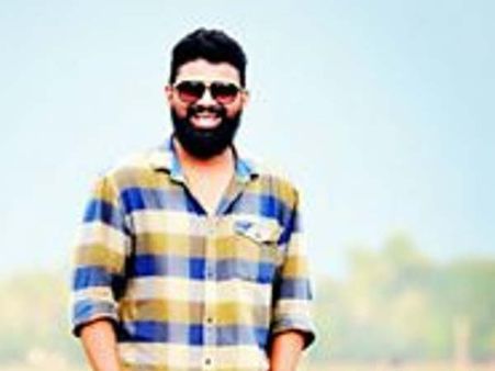 ''കുഞ്ഞിന്റേയും അമ്മയുടേയും ആരോഗ്യനില പവർഫുള്ളാണ്'!! വിമർശകന് മറുപടിയായി സംവിധായകൻ...