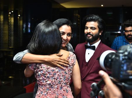 Neeraj madhav: മഞ്ജുവിന് മുന്നിൽ പരാതിയുമായി നീരജ്! ആശ്വാസ വാക്കുകളുമായി താരം, വീഡിയോ കാണാം...