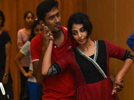 മിന്നും പ്രകടനവുമായി മൈഥിലി! അമ്മ മഴവില്ലിൽ താരം തകർക്കും!! വീഡിയോ കണ്ടു നോക്കൂ